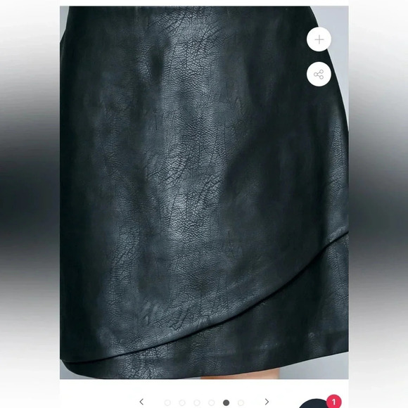 Club Monaco black faux leather mini skirt - Picture 3 of 13